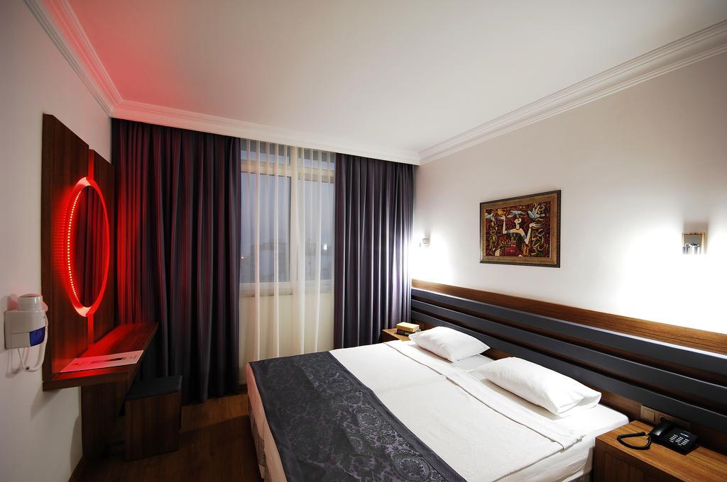 Hotell Sealine 3*