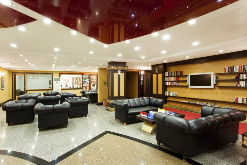 Sealine Hotell 3*